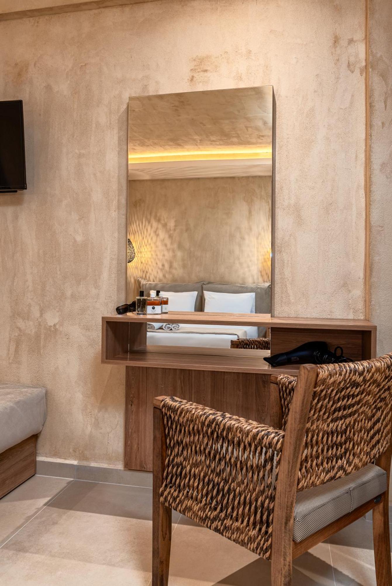 Odyssey Accommodation Pefkochori Bagian luar foto